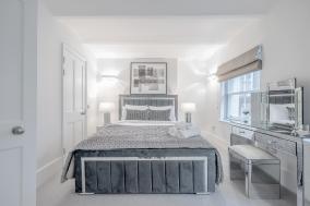 Tottenham Court's House - 2 Bed