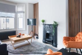 Fulham Light 2 Bedroom Home