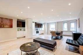 Beautiful 2-bed flat-Hosted by Sweetstay