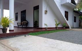 Anu Villa Hikkaduwa