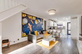 LiveStay - Stylish 3-Bed Gem in Trendy E1 London
