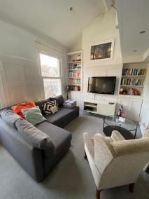 Gorgeous Hammersmith home. Sleeps 6. Tube 5 mins!