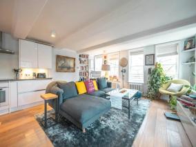 Pass the Keys Kingsway Place - Stunning 1 Bedroom Duplex