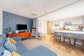 Sleek 1BD Family Friendly Flat Kentish Town!