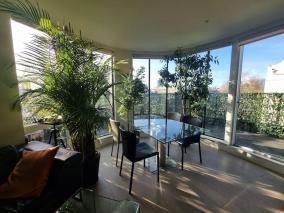 Panoramic Pondview Penthouse
