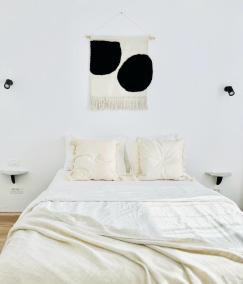 Urban Parkside Retreat Cozy 2-Bed Ap by Metro