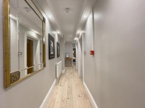 Hyde Park Haven by Urban Retreats