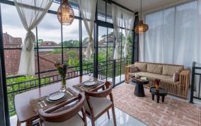 NEW Cozy, smart, flat above Ubud's roofs - Western Standard