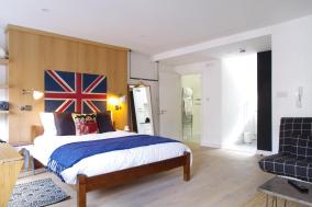 Stylish Fitzrovia Studios W1
