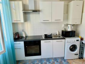 GRAND APPARTEMENT A 5 MINUTES DE LA MER