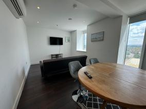 Cozy one bedroom flat 20 mins Central London BP142