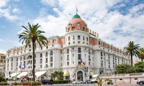 Luxurious 2 bedrooms on Promenades des Anglais