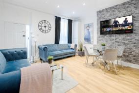 Large One Bedroom Apartment in Marylebone