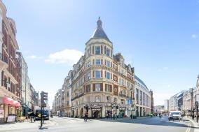 Tranquil 1 BR Retreat in Piccadilly VR4