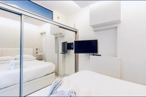 Luxury Knightsbridge apartment outside Harrods