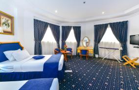 Cayam Hotel