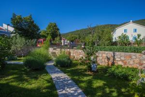 Φωτογραφία από το άλμπουμ του Rooms Kučić σε Cres +32 φωτογραφίες