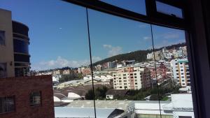 Foto da galeria de Edificio Parque Real Habitación con baño privado em Quito
