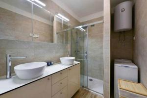 Koupelna v ubytování Apartment Skadenca