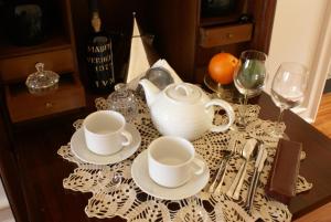 Comodidades para preparar café e chá em Quinta Paços do Lago