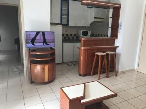 Una cocina o zona de cocina en Apartamento Thermas das Caldas Residencial