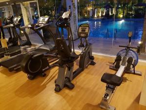 Fitness centrum a/nebo fitness zařízení v ubytování Mount Sea Resort
