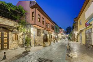 Afbeelding uit fotogalerij van Kaucuk Otel in Antalya