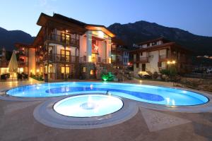 Gallery image of Mervehan Residence in Akyaka