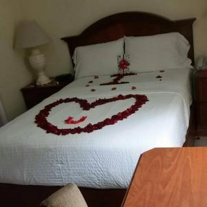 Postel nebo postele na pokoji v ubytování Micro Hotel Condo Suites