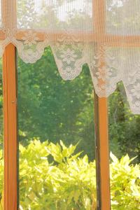 Taman di luar Zeravica Rooms B&B