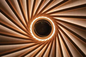a wall with a circle in the middle at Canyelles Platja in Roses