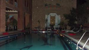 Bazén v ubytování Hotel Al Kabir nebo v jeho okolí