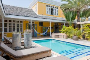 Basen w obiekcie Boutique Hotel 't Klooster lub w pobliżu