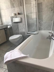 Ένα μπάνιο στο Hotel Kölner Hof