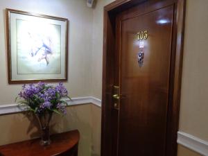 Gambar di galeri bagi Premier Hill Suites Hotel di Asuncion