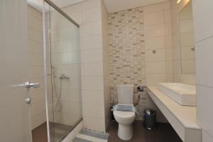 A bathroom at Alexandros Studios