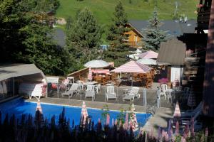 Bassein majutusasutuses Hotel Adret või selle lähedal