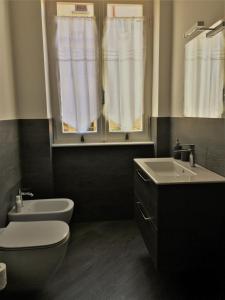 Et badeværelse på Look out & Dream + 24 billeder