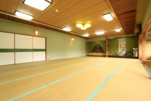 Wakariki Ryokan tesisi ve yakınında tenis ve/veya squash olanakları