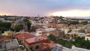 Afbeelding uit fotogalerij van Minos Pension in Rhodos-stad