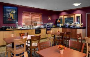 Gallery image of Baymont by Wyndham Golden/Red Rocks in Lakewood
