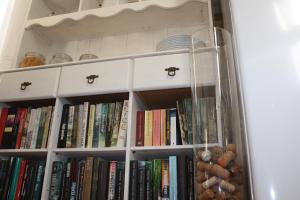 Die Bibliothek im Bed & Breakfast