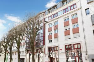 Budova, kde se aparthotel nachází