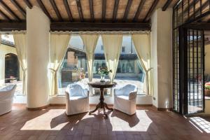 Posezení v ubytování Abbazia Collemedio Resort & Spa