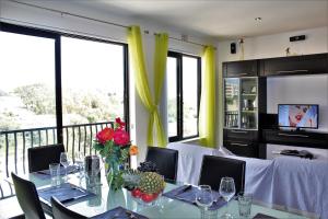 TV a/nebo společenská místnost v ubytování Chimes - Gozo Bellevue Homes