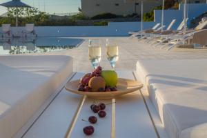 Gallery image of Olea Bay Hotel in Adamantas