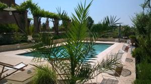 The swimming pool at or close to Bed and Breakfast Posserle