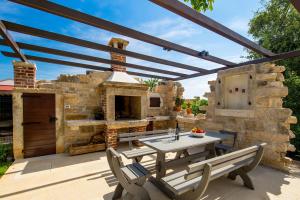 Patio nebo venkovní prostory v ubytování Villa Parenzana