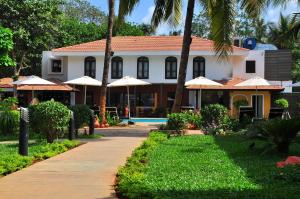 Zahrada ubytování Kyriad Prestige Calangute Goa by OTHPL