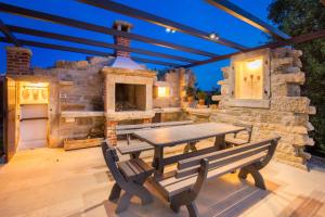 Patio nebo venkovní prostory v ubytování Villa Parenzana